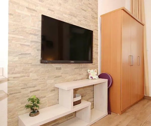 Διαμέρισμα Close To The - Borik *